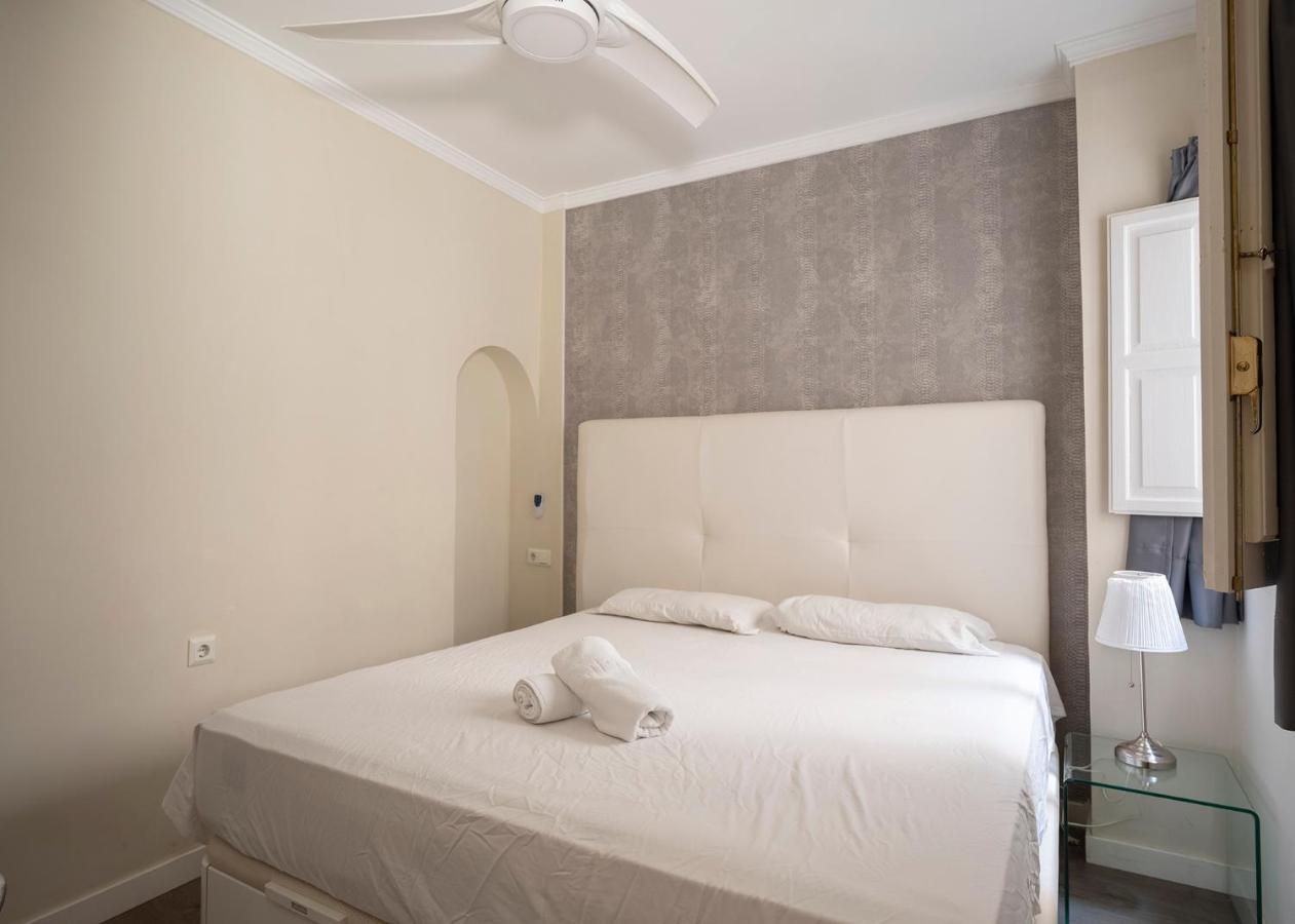Apartamentos Optima Palacete De La Alhambra Junto A La Alhambra Granada Bagian luar foto