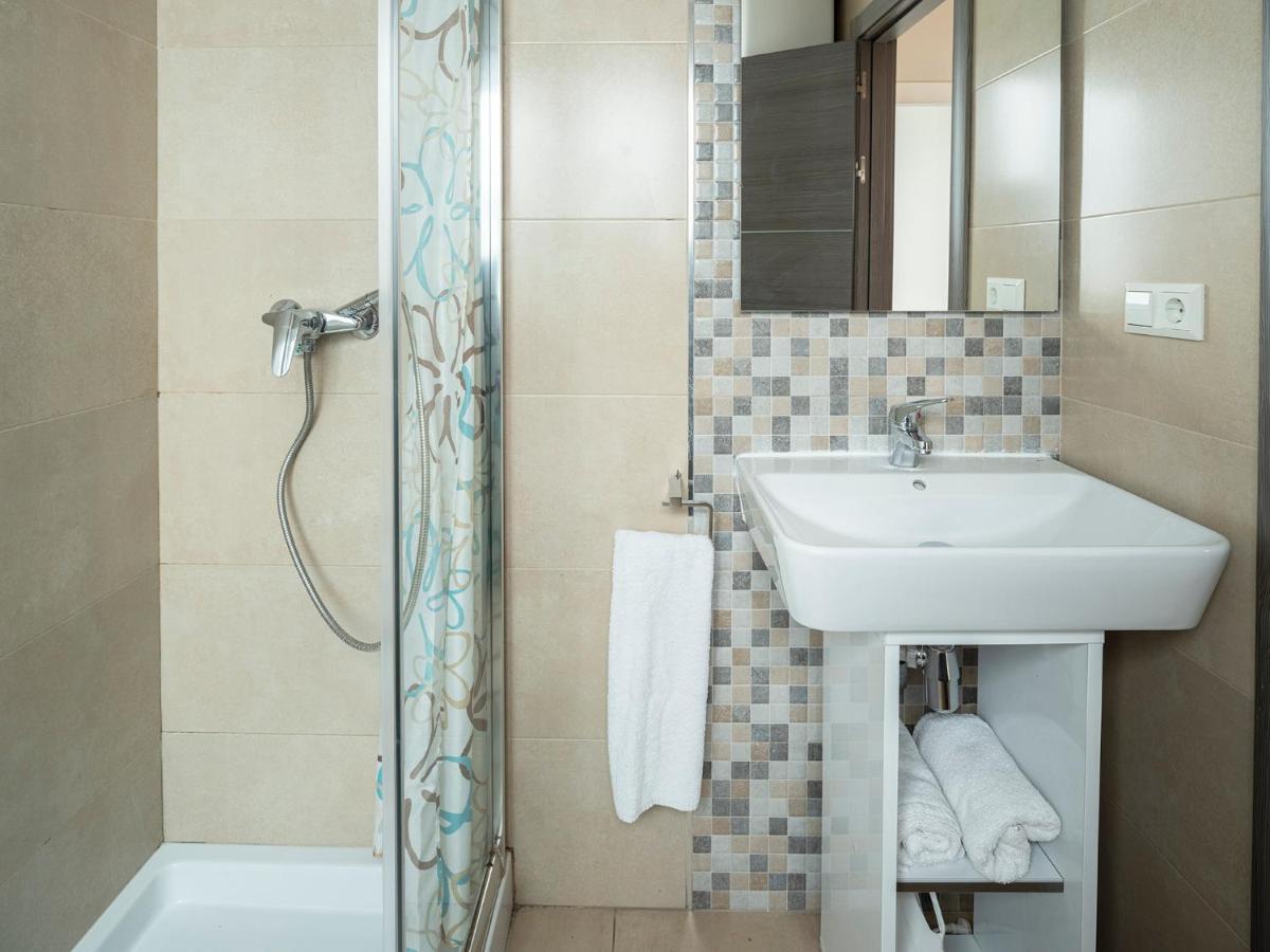Apartamentos Optima Palacete De La Alhambra Junto A La Alhambra Granada Bagian luar foto